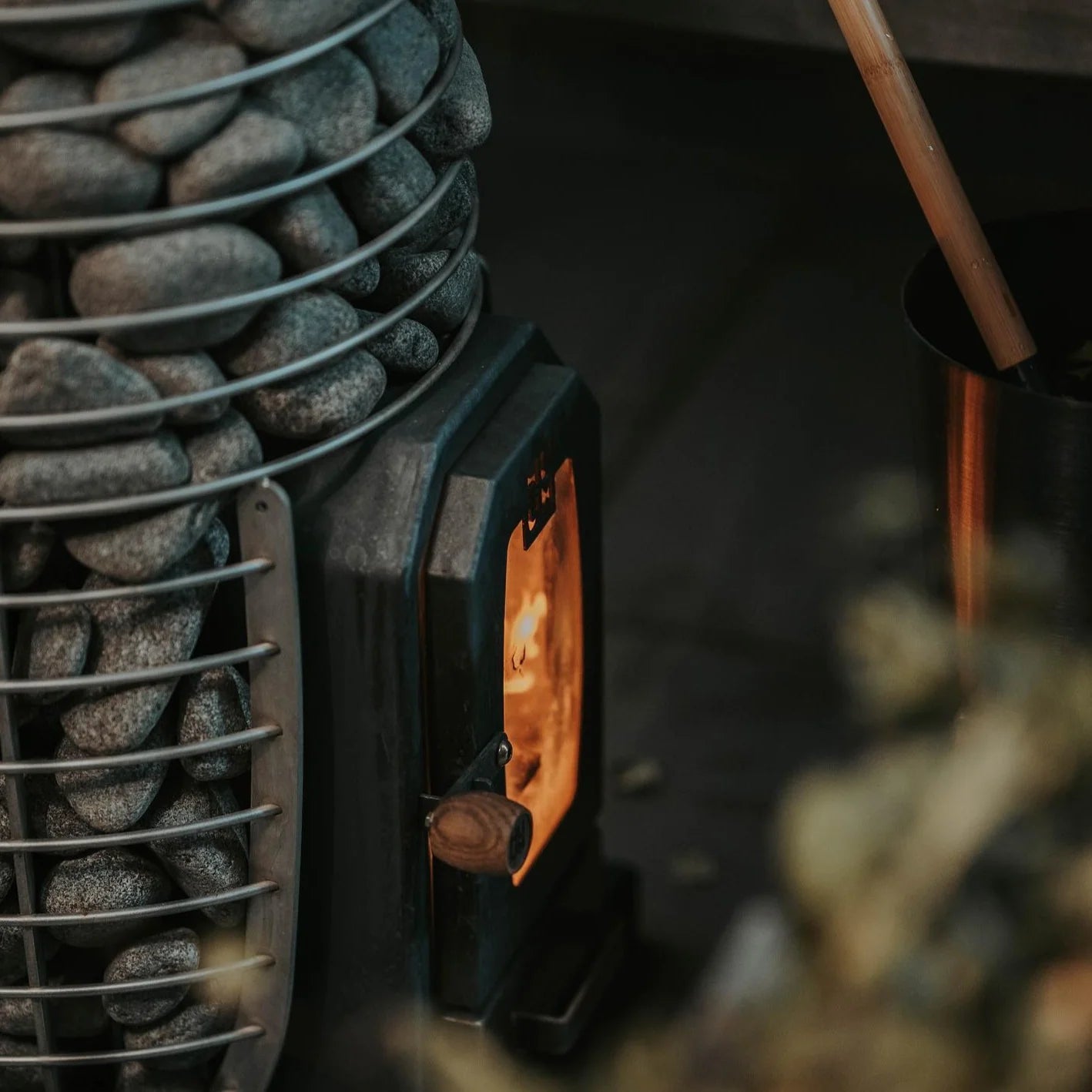 HUUM HIVE Series 13 Wood Burning Stove